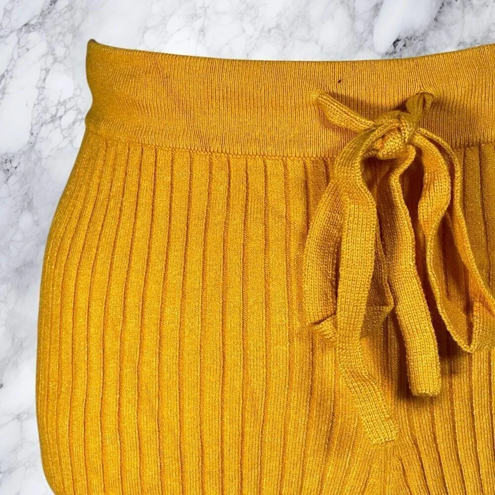 Lovers and Friends Stacie Knit Shorts - Apricot